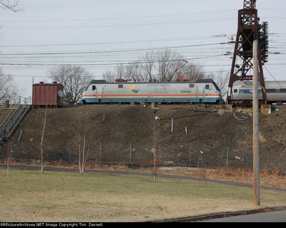 AMTK 662 on train 125